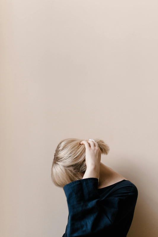 Kaputte Haare, leere Geldbörse: Was ständiges Blondfärben wirklich kostet